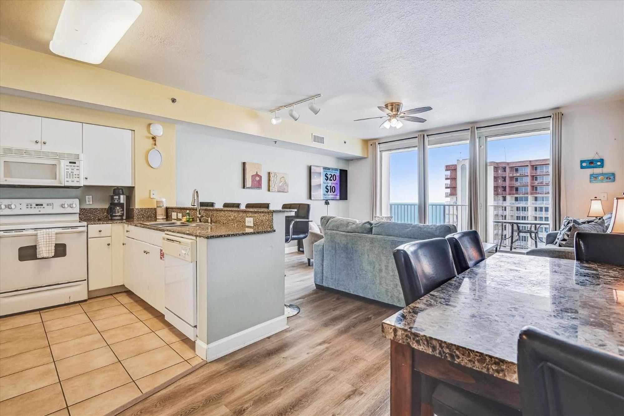 Shores Of Panama 2025 - 1 Bedroom Bunks Sleeps 6, Reserved Parking, Free Fun! Apartment *